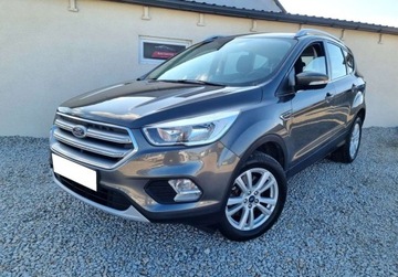 Ford Kuga II SUV Facelifting 1.5 TDCi 120KM 2018 Ford Kuga LIft SLICZNA 1.5 TDCi Bogata Wersja ORYGINAL Zadbana SERWIS 2019r, zdjęcie 1