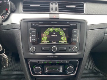 Skoda Superb II Kombi 1.8 TSI 160KM 2010 Skoda Superb XENONY NAWIGACJA PARKTRONIC TEMPOMAT SERWISOANA ZAREJESTROWANA, zdjęcie 15