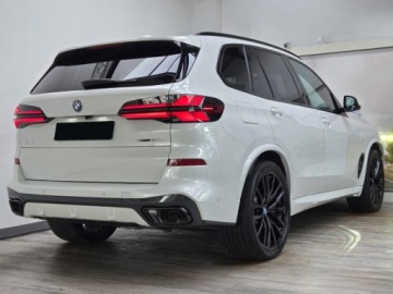 BMW X5 G05 SUV Plug-In Facelifting 3.0 50e 490KM 2026 BMW X5 xDrive50e Individual Edition Suv 3.0 (489KM) 2026, zdjęcie 3