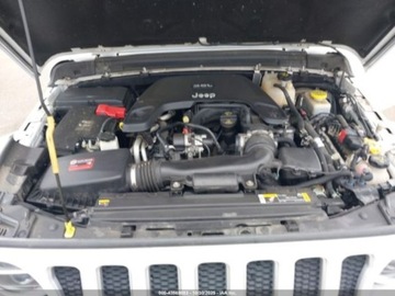 Jeep Wrangler IV 2021 Jeep Wrangler JEEP WRANGLER UNLIMITED SAHARA 3.6 Benzyna 285KM, zdjęcie 11