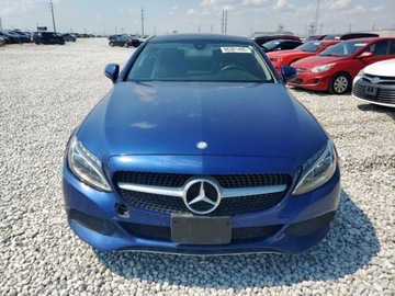 Mercedes Klasa C W205 2017 Mercedes-Benz Klasa C 300 2017 2.0l 2.0 Benzyna 241KM, zdjęcie 5