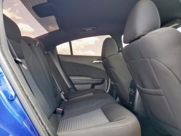 Dodge Charger VII 2022 Dodge Charger SXT 2022, od ubezpieczalni 3.6 Benzyna 292KM, zdjęcie 8