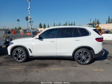 BMW X5 G05 2022 BMW X5 2022r., XDRIVE40I, od ubezpieczalni 3.0 Benzyna 335KM, zdjęcie 2