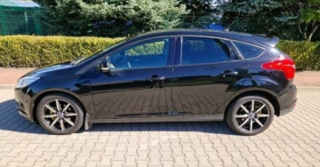 Ford Focus III Kombi 1.0 EcoBoost 125KM 2013 Ford Focus Ford Focus Benzyna 125KM, zdjęcie 11