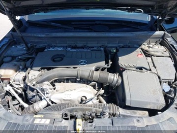 Mercedes GLB 2021 Mercedes-Benz GLB 250 2021 2.0l 2.0 Benzyna 221KM, zdjęcie 8