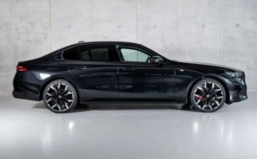 BMW Seria 5 G90-91 2025 BMW Seria 5 540d xDrive, Panorama, M sport, Pakiet Travel, Bowers, 21 cali, zdjęcie 9