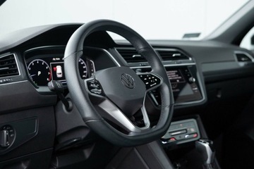 Volkswagen Tiguan Allspace SUV Facelifting 2.0 TSI 190KM 2022 Volkswagen Tiguan Allspace 2.0 Benzyna 190KM, zdjęcie 16