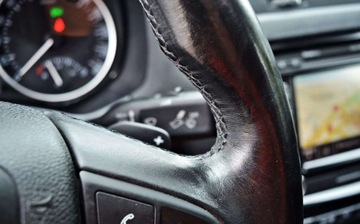 Skoda Octavia II Kombi 1.8 TSI 160KM 2009 Skoda Octavia Laurin Klement DSG Ksenon Szyberdach, zdjęcie 33