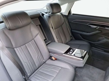 Audi A8 D5 Sedan Facelifting 3.0 50 TDI 286KM 2024 Audi A8 Webasto Night Vision Os skretna Masaz Dach szklany Asystenci 3.0, zdjęcie 11