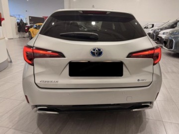 Toyota Corolla XII TS Kombi Facelifting 1.8 Hybrid 140KM 2025 Od ręki - Style 1.8 Hybrid 140KM | Podgrzewane fotele!, zdjęcie 2