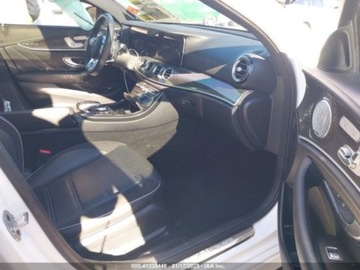 Mercedes Klasa E W213 2019 Mercedes-Benz Klasa E 63 amg s, 2019r., 4x4, 4.0L 4.0 Benzyna 603KM, zdjęcie 8