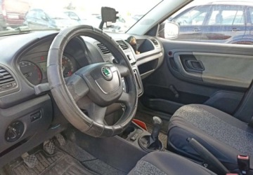 Skoda Fabia II Kombi 1.2 60KM 2009 Skoda Fabia Skoda Fabia 1.2 BenzynaLPG 60KM, zdjęcie 6