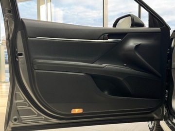 Toyota Camry IX Sedan 2.5 Hybrid Dynamic Force 218KM 2021 Toyota Camry Prestige / Kamera cofania / LED / ACC, zdjęcie 10