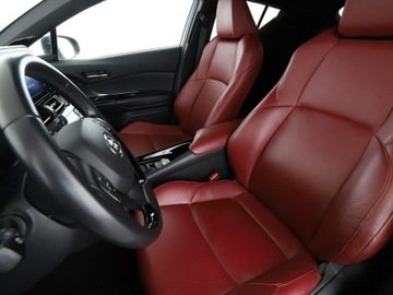 Toyota C-HR I Crossover 1.8 Hybrid 122KM 2018 Toyota C-HR skóra navi kamera grzane fotele LED, zdjęcie 12