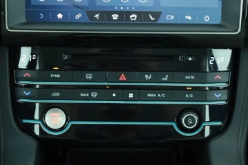 Jaguar F-Pace SUV 2.0 iD4 240KM 2020 Jaguar F-Pace 25d AWD, Salon Polska, Serwis ASO, zdjęcie 12