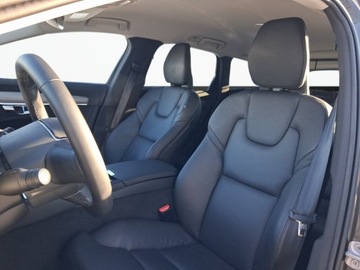 Volvo V90 II Plug-In Facelifting 2.0 T6 Plug-In Hybrid 350KM 2024 Volvo V90 Volvo V90 T6 253KM+145KM AWD Plug-In Hyb, zdjęcie 16