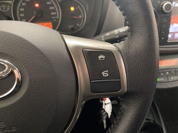 Toyota Yaris III Hatchback 5d Facelifting 1.33 Dual VVT-i 99KM 2015 Toyota Yaris 1.33 Premium MS EU6 III (2011-2019) T, zdjęcie 13