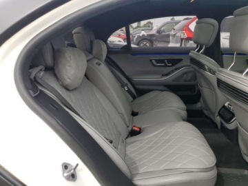 Mercedes Klasa S W223/V223 2021 Mercedes-Benz Klasa S 580 4Matic 2021 4.0 Benzyna 496KM, zdjęcie 10