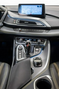 BMW i8 Coupe Elektryczny + R3 1499 362KM 2017 BMW i8 Protonic. 2 wł. Bezwypadek. Salon Polska., zdjęcie 28