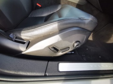 Volvo S60 III Sedan Facelifting 2.0 B5 250KM 2024 volvo s60 B5 mild hybrid, Automat, AWD 4x4, Dokumentacja pochodzeniowa, zdjęcie 9