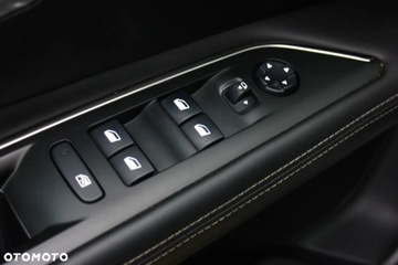 Peugeot 3008 II Crossover 1.5 BlueHDI 130KM 2018 Peugeot 3008 Peugeot 3008 1.5 BlueHDi Allure SampS 1.5 Diesel 130KM, zdjęcie 30