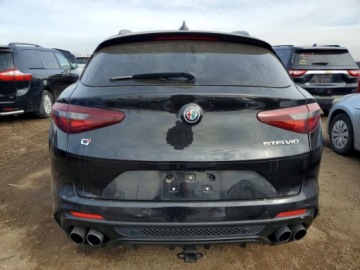 Alfa Romeo Stelvio 2018 Alfa Romeo Stelvio Quadrifoglio 2018 2.9 Benzyna 505KM, zdjęcie 2