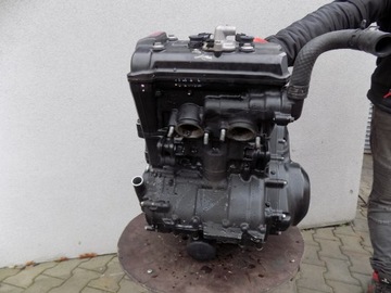 ДВИГАТЕЛЬ КАВАСАКИ Z650