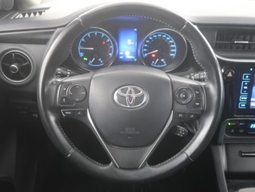 Toyota Auris II Touring Sports Facelifting 1.6 Valvematic 132KM 2016 Toyota Auris 1.6 Valvematic, Salon Polska, zdjęcie 14