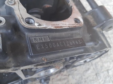 КАРТЕР БЛОК ДВИГАТЕЛЯ KAWASAKI GPZ 500
