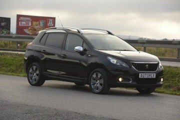 Peugeot 2008 I SUV Facelifting 1.2 PureTech 82KM 2017 Peugeot 2008 1.2 doinwestowany Android Auto Car, zdjęcie 11