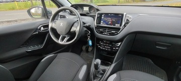 Peugeot 208 I Hatchback 5d Facelifting 1.2 PureTech 82KM 2016 Peugeot 208 Krajowy, super stan., zdjęcie 8