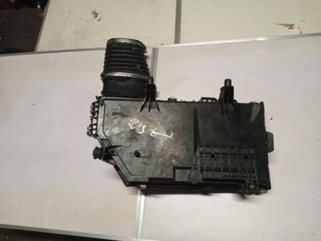 MERCEDES 213 POUZDRO FILTRU VZDUCHU + TRUBKA SÁNÍ A6540900001 A6540980083