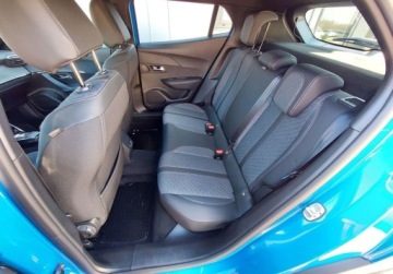 Peugeot 2008 II SUV Facelifting 1.2 PureTech 130KM 2024 Peugeot 2008 Allure EAT8 1.2 Benzyna 130KM, zdjęcie 15