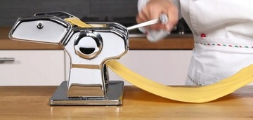 Итальянская ручная ПРОФЕССИОНАЛЬНАЯ машина для макарон и теста Marcato ATLAS 150