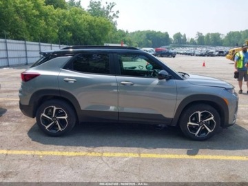 Chevrolet TrailBlazer II 2023 Chevrolet Trailblazer 2023r., 4x4, 1.3L 1.3 Benzyna 155KM, zdjęcie 4