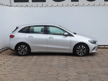 Mercedes Klasa B W247 2022 Mercedes B B 180 d, Skóra, Navi, Klima, zdjęcie 5