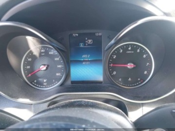 Mercedes GLC C254/X254 2022 Mercedes-Benz GLC 300 2022 2.0 Benzyna 255KM, zdjęcie 11