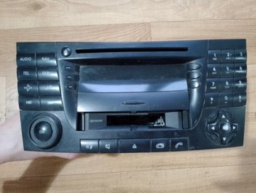 MERCEDES W211 RADIO FABRYCZNE A2118200979