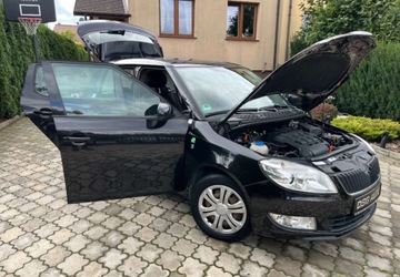 Skoda Fabia II Hatchback Facelifting 1.2 TDI CR DPF 75KM 2011 Skoda Fabia 1.2 turbo diesel 1 wlasciciel 100 serwisowany 1.2 75KM, zdjęcie 24