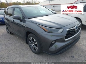 Toyota Highlander III 2023 Toyota Highlander Hybrid XLE, 2023r., 4x4, 2.5L 2.5 Hybryda 243KM