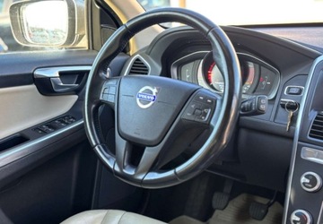 Volvo XC60 I SUV Facelifting 2.4 D4 181KM 2015 Volvo XC 60 GWARANCJA 2.4 Diesel 181KM, zdjęcie 9