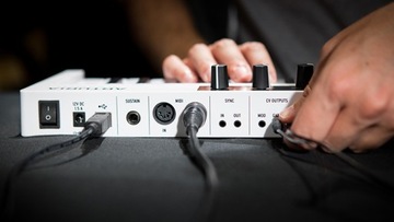 Клавиатура управления Arturia KEYSTEP 37