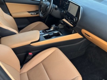 Lexus NX II SUV Facelifting 2.5 350h 243KM 2024 LEXUS NX 350h Prestige 2WD Suv 2.5 (243KM) 2024, zdjęcie 12
