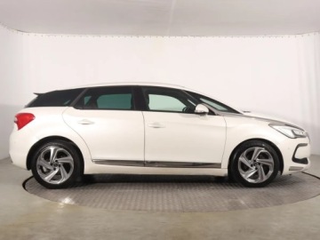 DS 5 Hatchback Facelifting 2015 1.6 THP 165KM 2017 DS 5 1.6 THP, Automat, Skóra, Navi, Xenon, zdjęcie 5