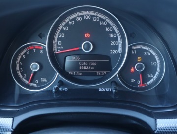 Volkswagen up! Hatchback 5d 1.0 MPI 60KM 2016 VW Up! 1.0 MPI, Klima, Tempomat, Parktronic, zdjęcie 10
