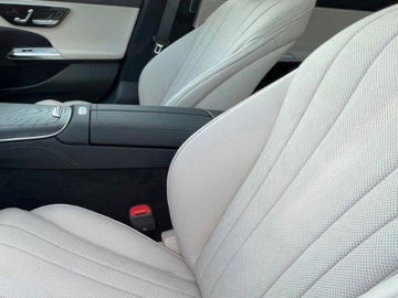 Mercedes Klasa E W214 Sedan 2.0 220d 197KM 2025 E Klasa 220 d 4-Matic AMG 2.0 197KM 2025, zdjęcie 6