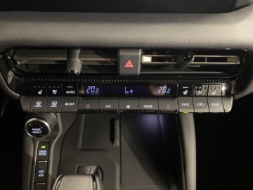 Toyota Land Cruiser VII Terenowy 5d 2.8 D-4D 204KM 2024 Toyota Land Cruiser LC 2.8 D-4D Executive VII (201, zdjęcie 15