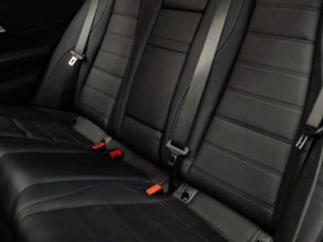 Mercedes GLE V167 SUV Facelifting 3.0 450d 367KM 2026 MERCEDES-BENZ GLE 450 d 4-Matic AMG Line 3.0 (367KM) 2026, zdjęcie 11