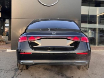 Mercedes Klasa E W214 Sedan 2.0 220d 197KM 2025 E Klasa 220 d Avantgarde 2.0 (197KM) 2025, zdjęcie 1