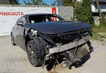 Mercedes Klasa A W177/V177 Hatchback 1.3 200 163KM 2018 Mercedes-Benz Klasa A Okazja 1.3 Benzyna 163KM, zdjęcie 1